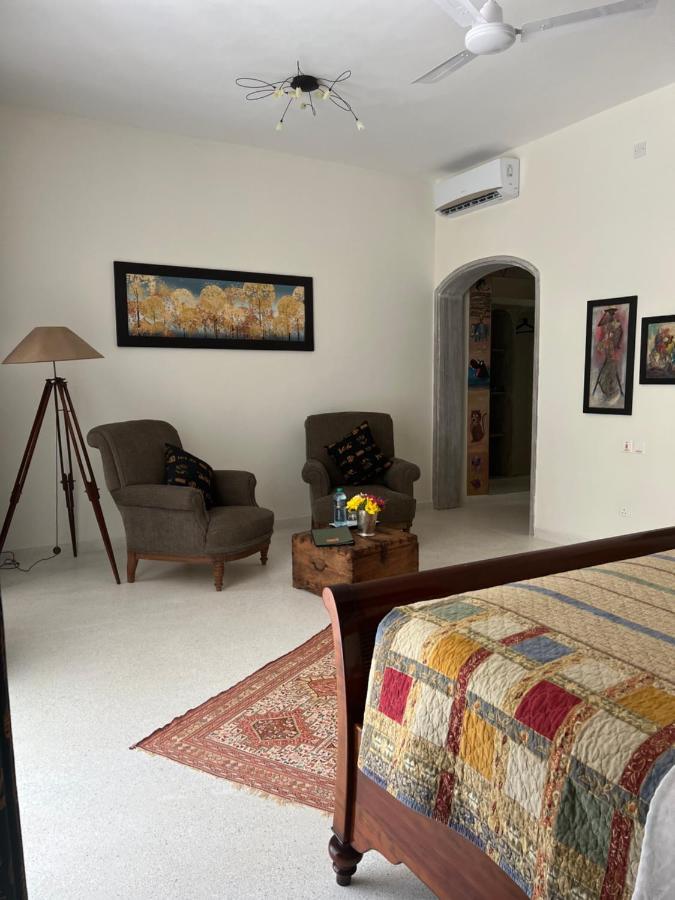 Zumzum Beach House Bed and Breakfast Kinondo Exterior foto